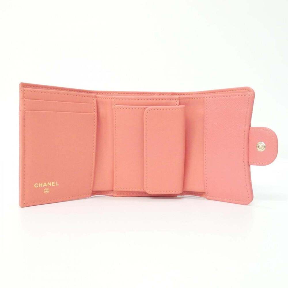 CHANEL Pink Wallet - Picture 5 of 8
